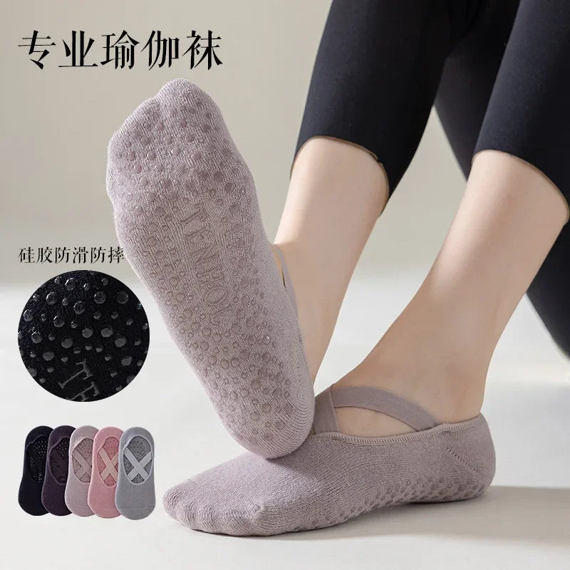 1Pair Professional Women Yoga Socks Silicone Anti-Slip Ballet Pilates Socks Women Backless Breathable Bandage Dance Sports Socks